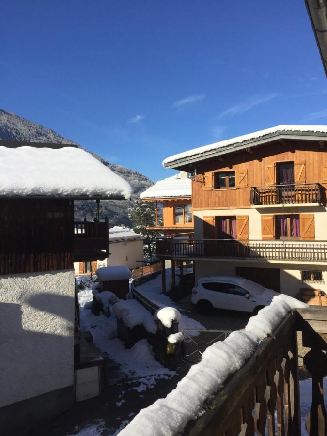Le Petit Saint Bernard Chalet *